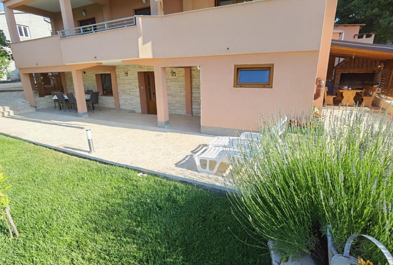 Apartman Bura Posedarje Exterior foto