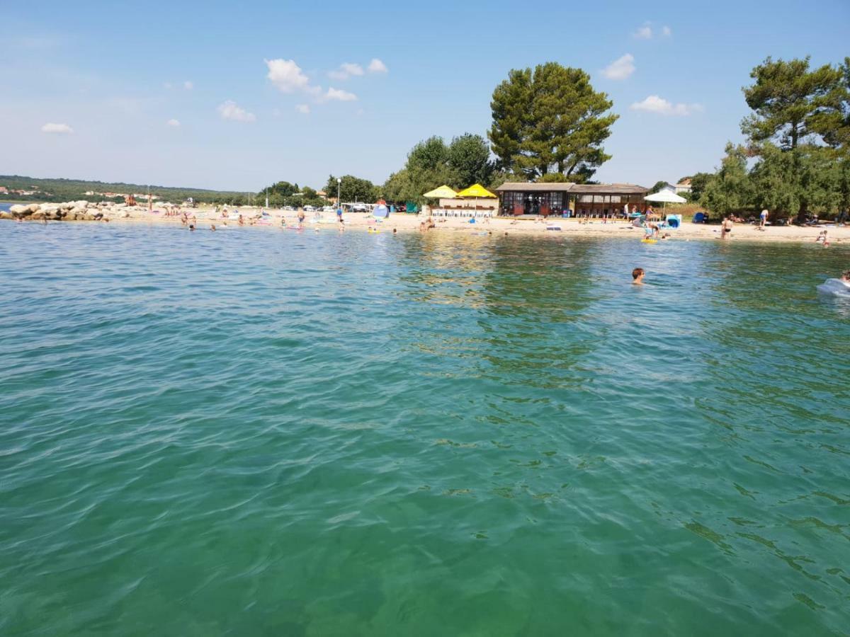 Apartman Bura Posedarje Exterior foto